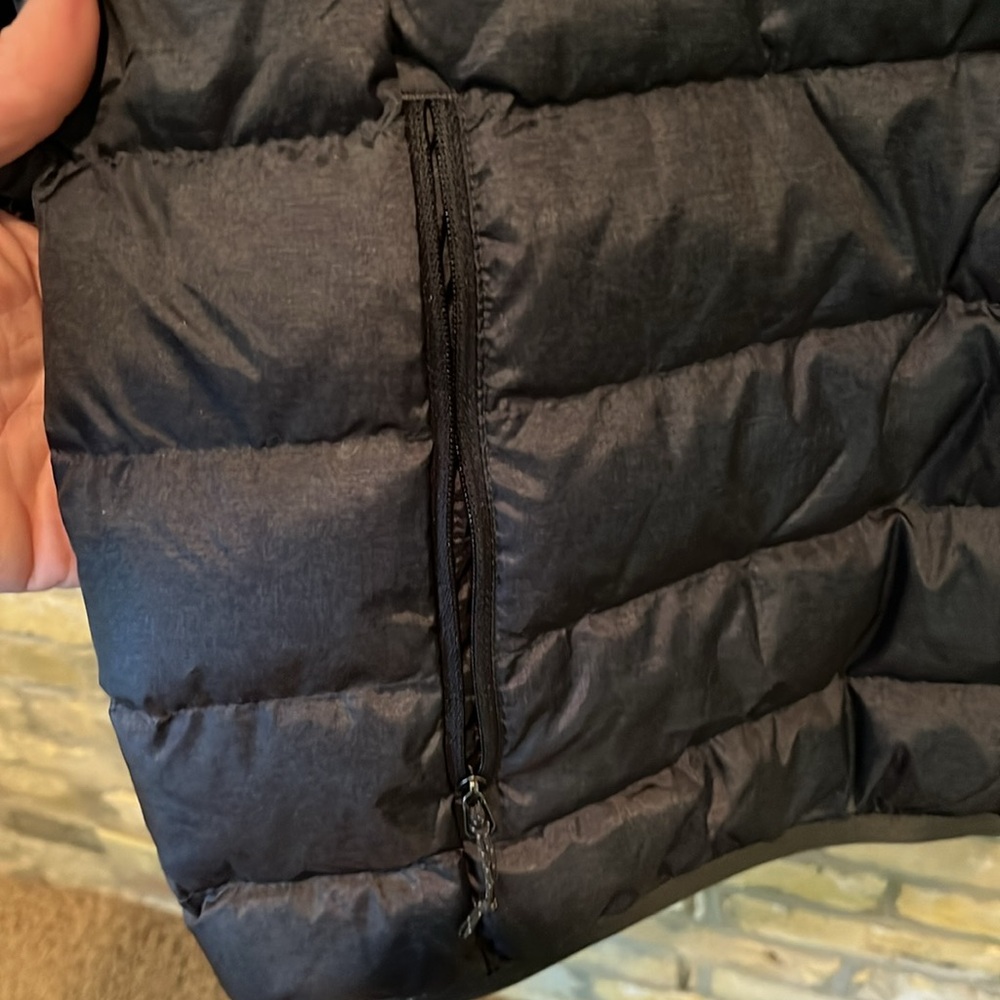 Eddie Bauer Light Weight Down Jacket - image 3